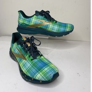 Brooks women’s running shoes